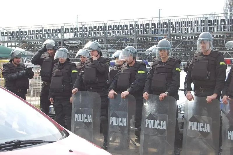 Co grają dziś drużyny? Sprawdź, jakie dzisiaj mecze w piłkę nożną!