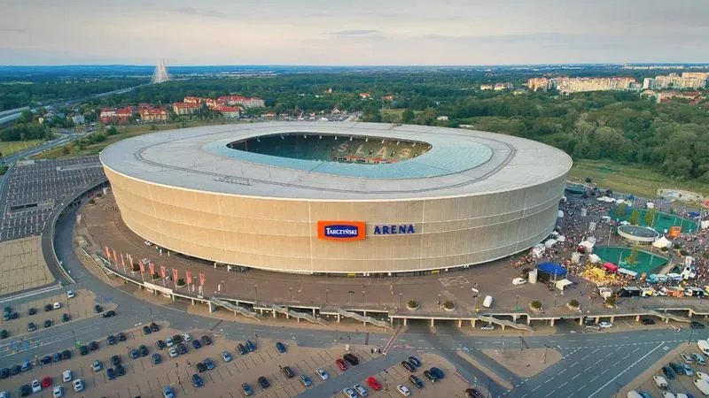 Gdzie parkować w pobliżu stadionu miejskiego we Wrocławiu? Praktyczny przewodnik