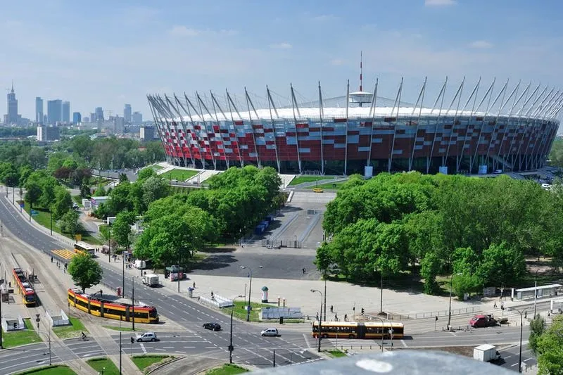 Gdzie znajduje się stadion w Warszawie? Odkryj jego lokalizację!