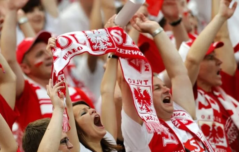 Kiedy kibice znów zapełnią trybuny? Oczekiwania i nadzieje fanów sportu