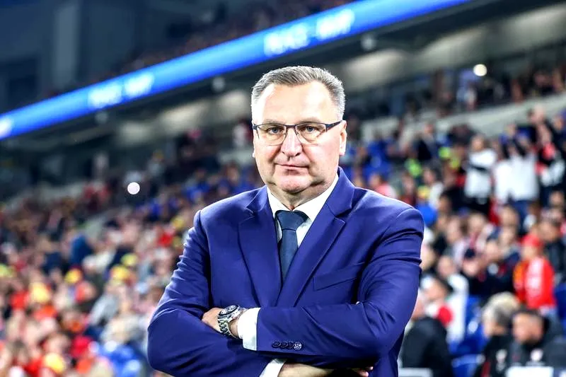 Kto stoi za sukcesami? O trenerze polskiej reprezentacji piłki nożnej