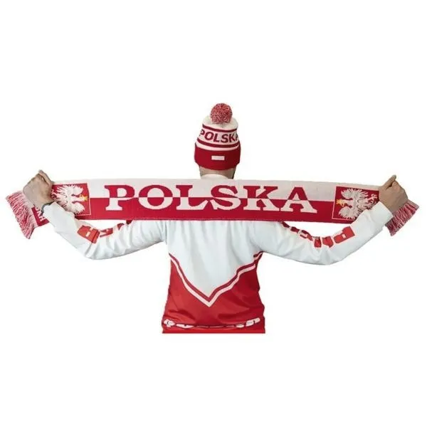 Sposoby na stylowe wiązanie szalika kibica, które zachwycą wszystkich