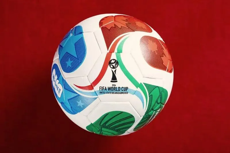 Jak naprawić piłkę nożną