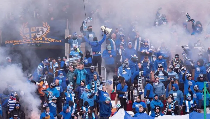 Kibice na stadionach