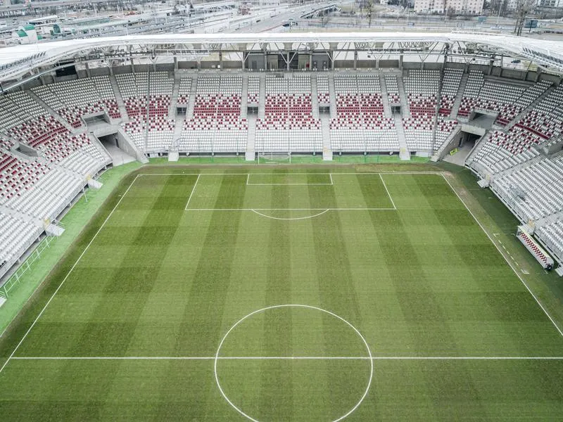 Przeniesienie stadionów