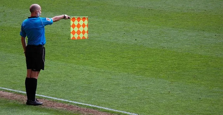 Pułapka ofsajdowa i strategia obrony