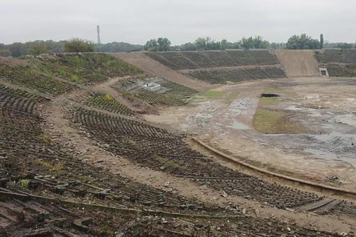 Stadion dziesięciolecia